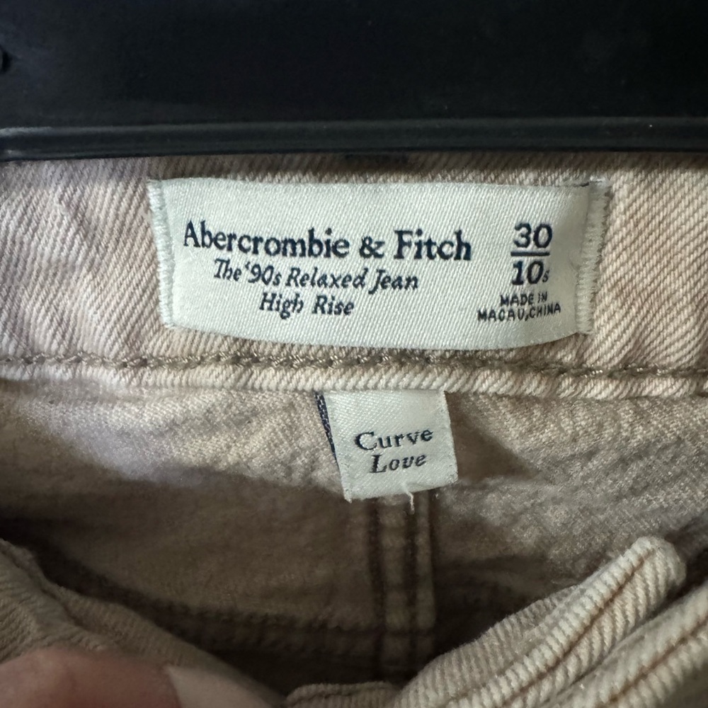 Abercrombie & Fitch the 90s Curve Love High Rise Beige Straight Leg Jeans 10/30 - Picture 4 of 7